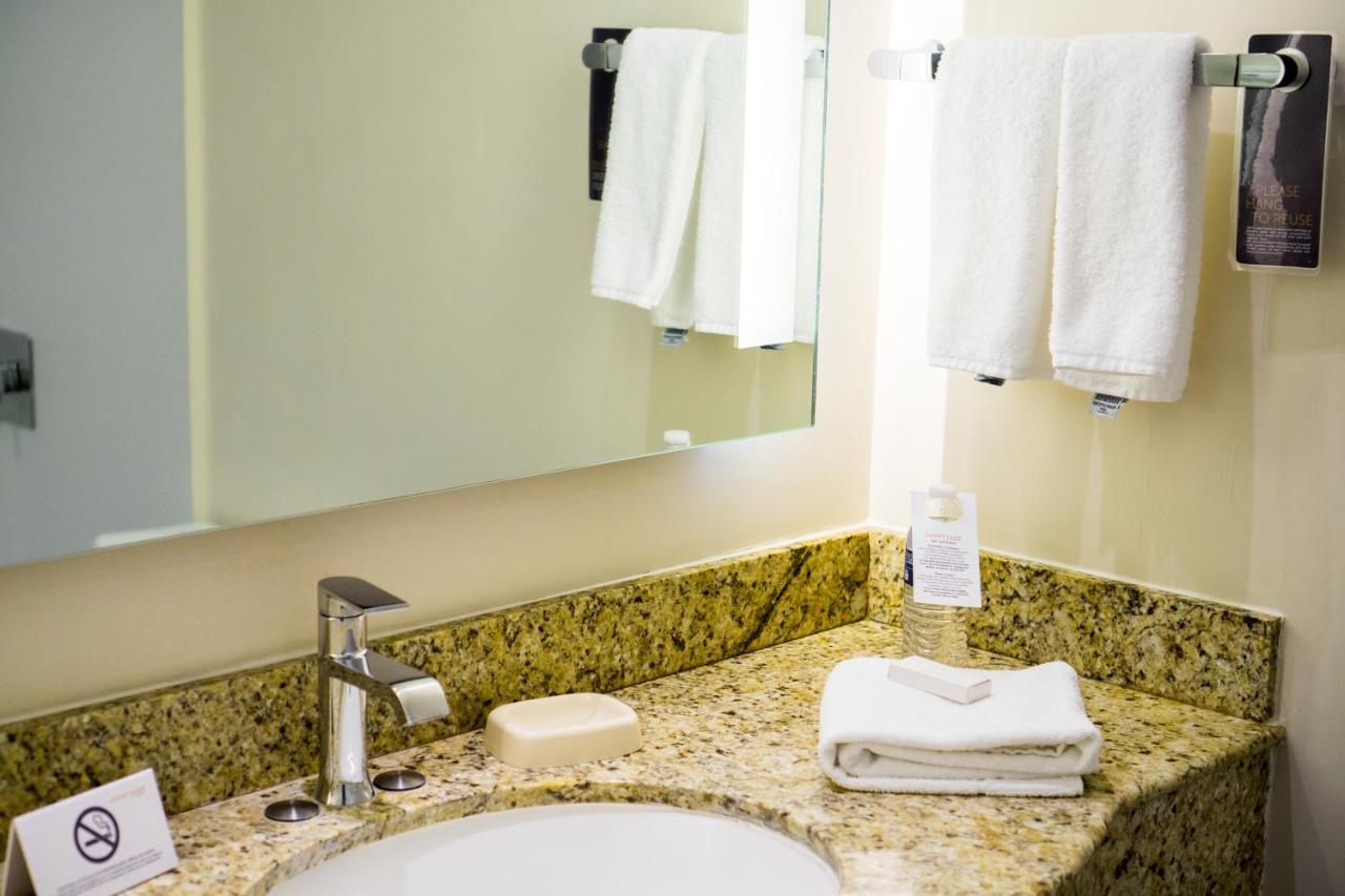 Courtyard By Marriott San Luis Potosi Hotel Eksteriør billede
