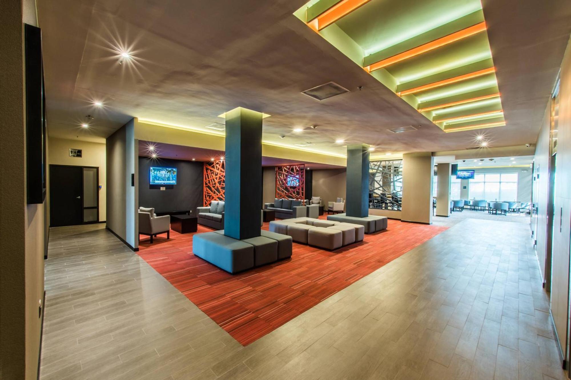 Courtyard By Marriott San Luis Potosi Hotel Eksteriør billede
