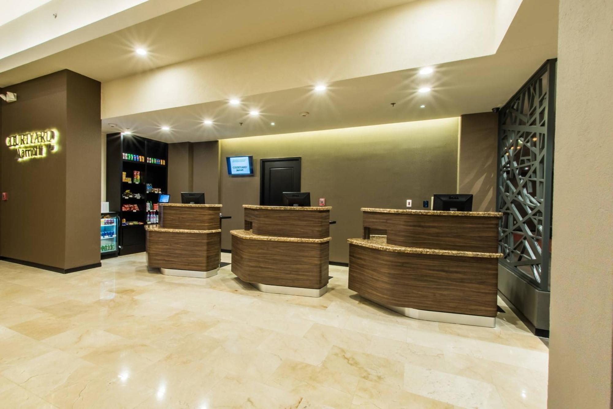 Courtyard By Marriott San Luis Potosi Hotel Eksteriør billede