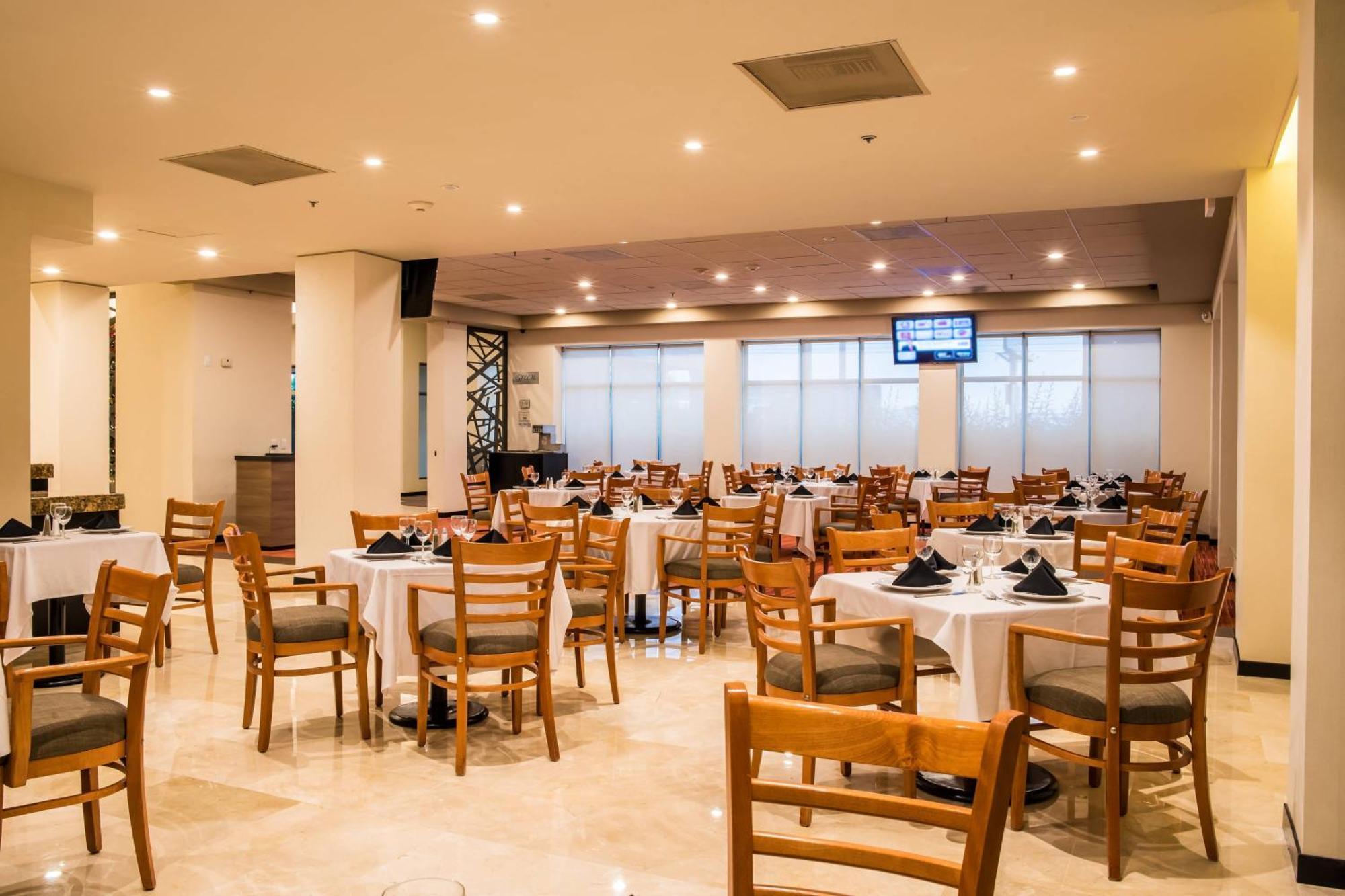 Courtyard By Marriott San Luis Potosi Hotel Eksteriør billede